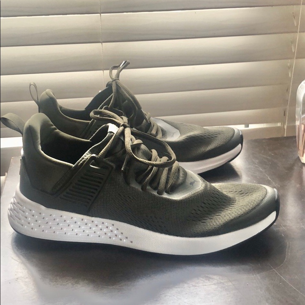 Green Men’s Puma Soft Foam+